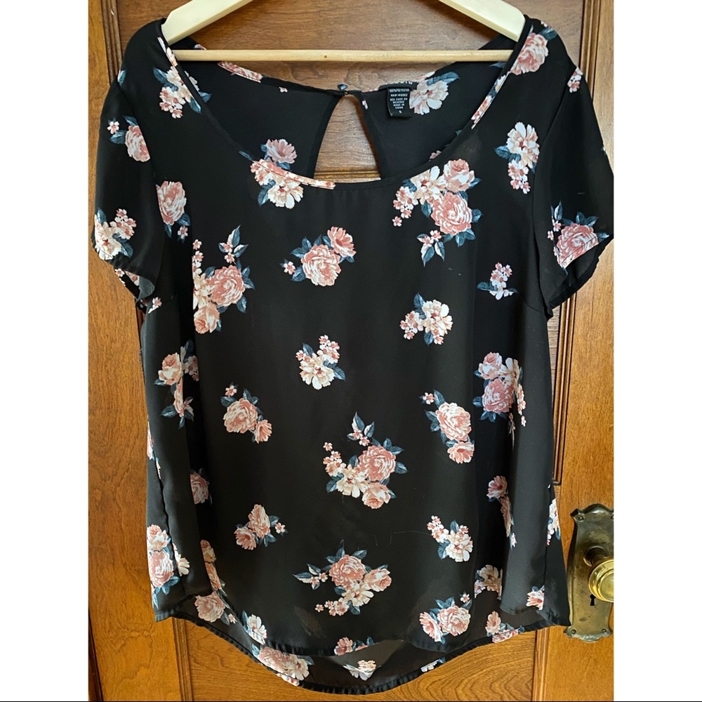 Torrid Floral Blouse // 0